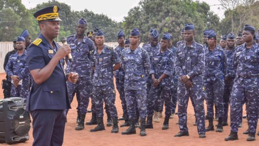 Togo – Des Agents de la brigade motorisée en stage de recyclage .