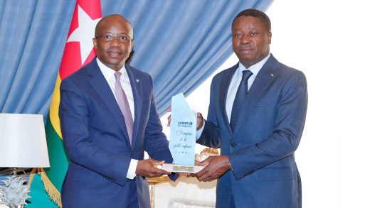 Coopération Togo -UNICEF : FEG a reçu le prix du Champion de la petite enfance